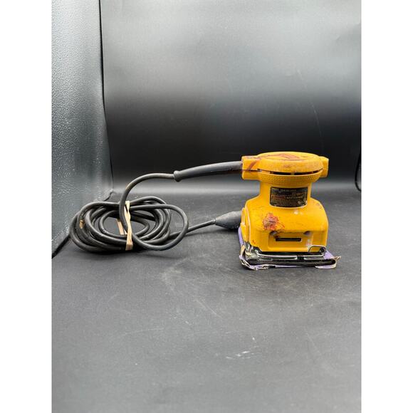 DEWALT DW411 120V Corded Palm Grip Sander - tested and working - Picture 7 of 8